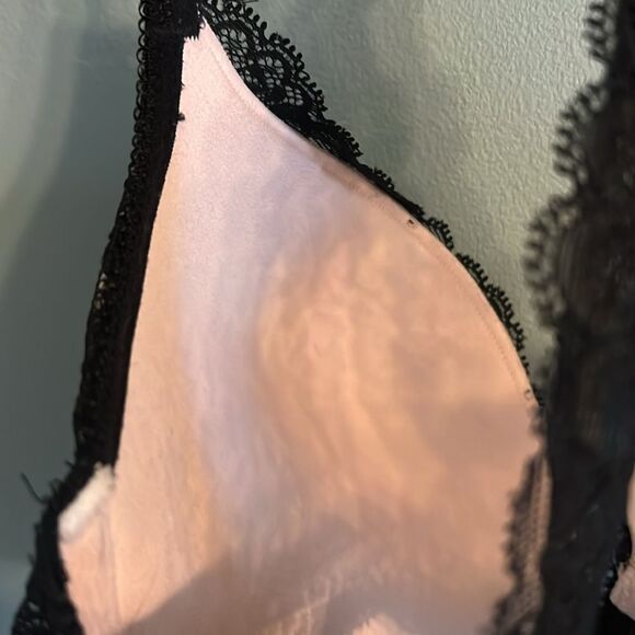 Victoria’s Secret sexy black lace push-up lace bra Women’s 32D 32 D - Picture 11 of 13